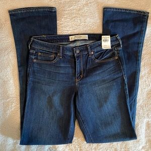 8R Abercrombie & Fitch Bootcut Jeans